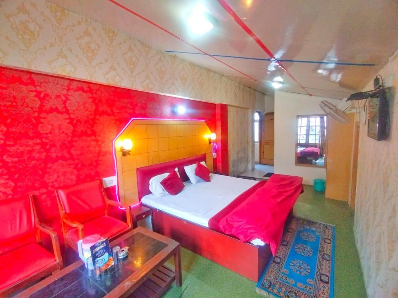 Hotel Gilbert Mountain View Manali  Luaran gambar